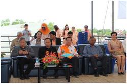 Surat210856 2 resize